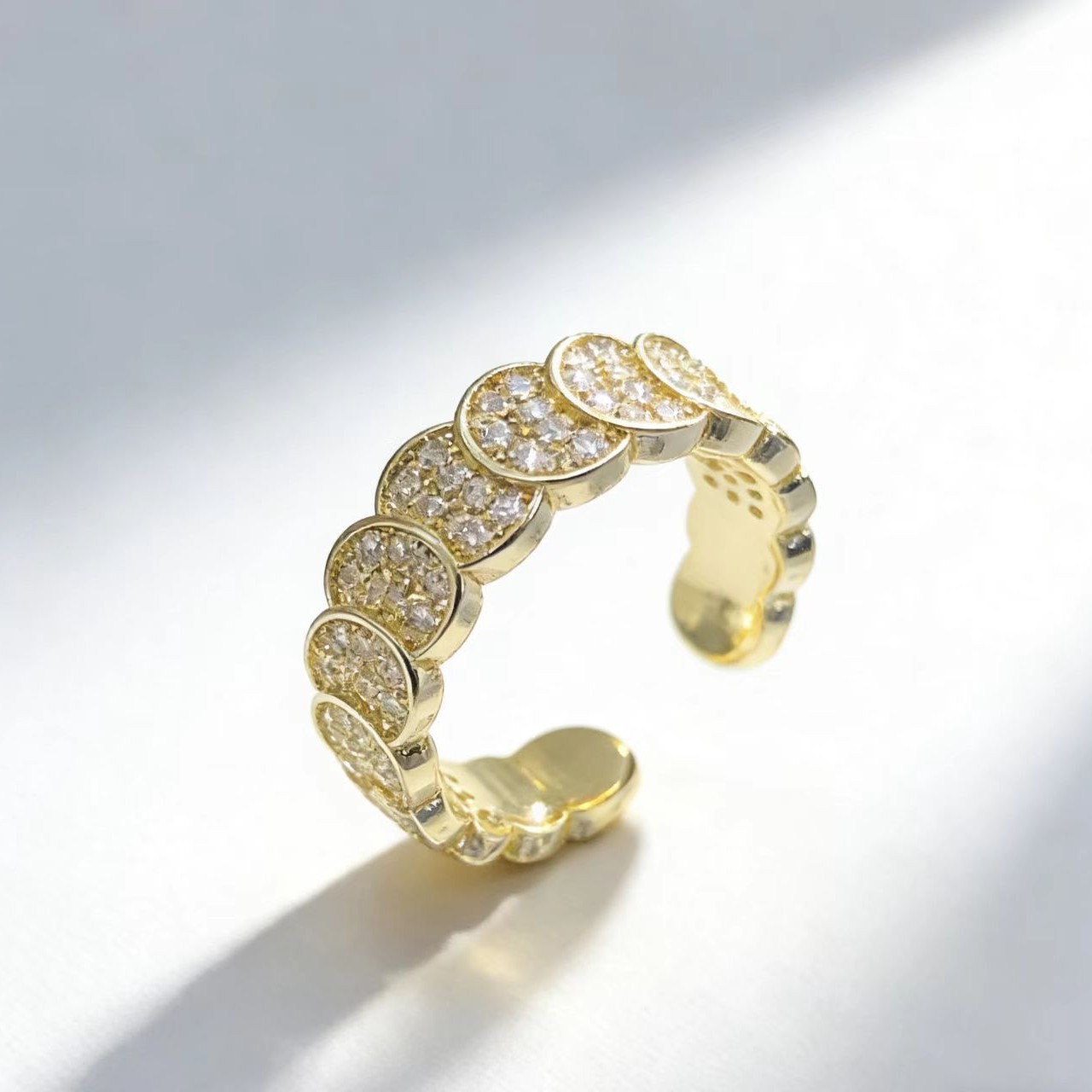 High-end, Niche, Light-luxury Diamond-encrusted Ring