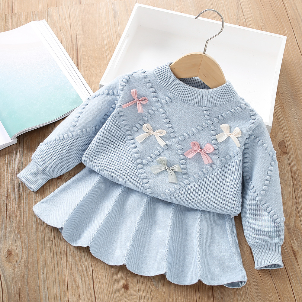 Girls Sweater Suit Autumn Little Girl Flower Long Sleeve Two-piece Skirt - Image 2