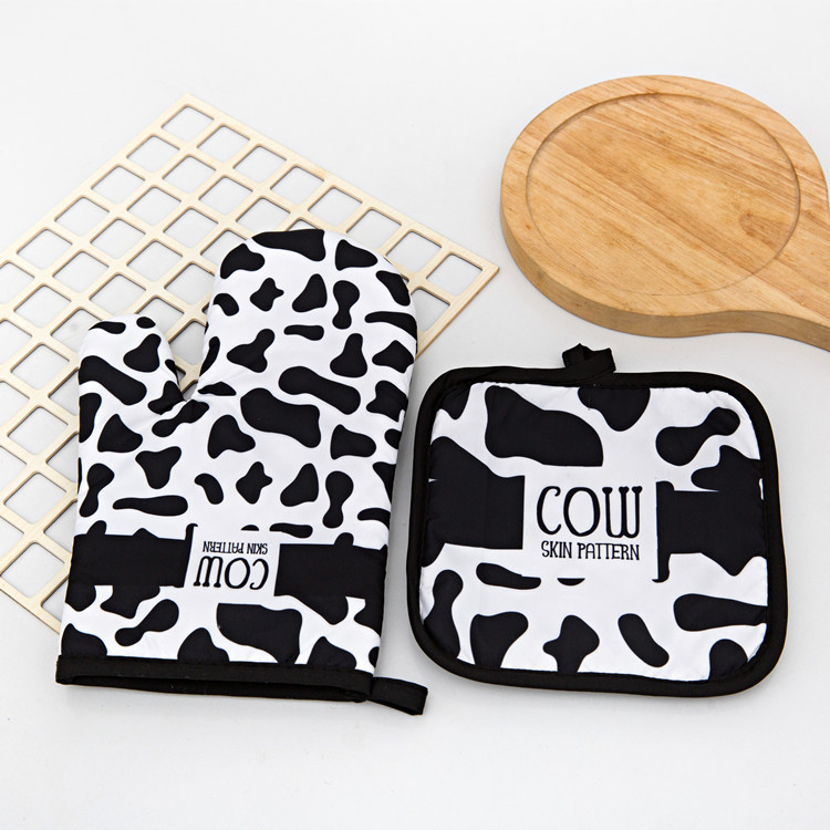 Cow Pattern Small 32