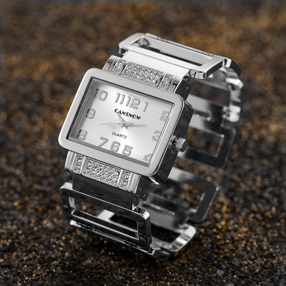 Fashionable Gold And Silver Womens Watch 7