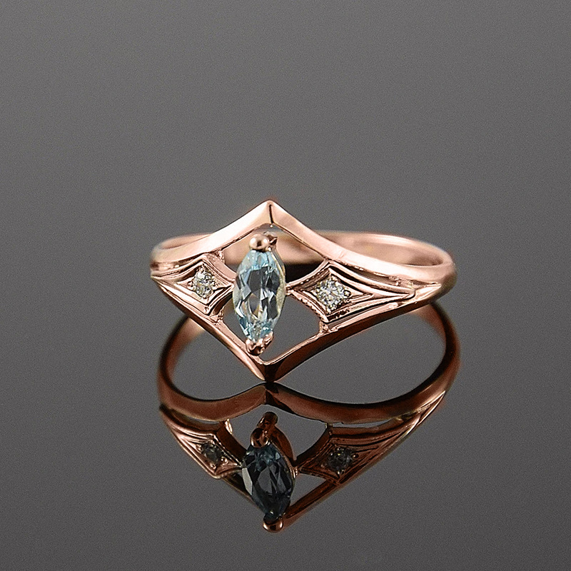 Classic Diamond Style Ring Geometric