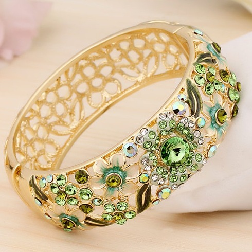 https://cf.cjdropshipping.com/quick/product/42b78fef-f8c7-44c5-9574-dc961541cf1f.jpg