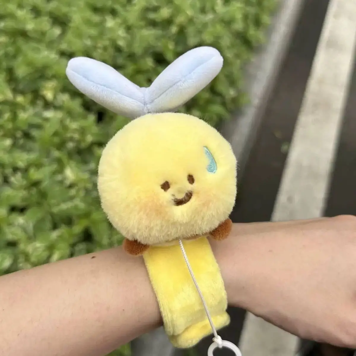 Little Bee Lying Wrist Cute Plush Toy Doll Student Gift