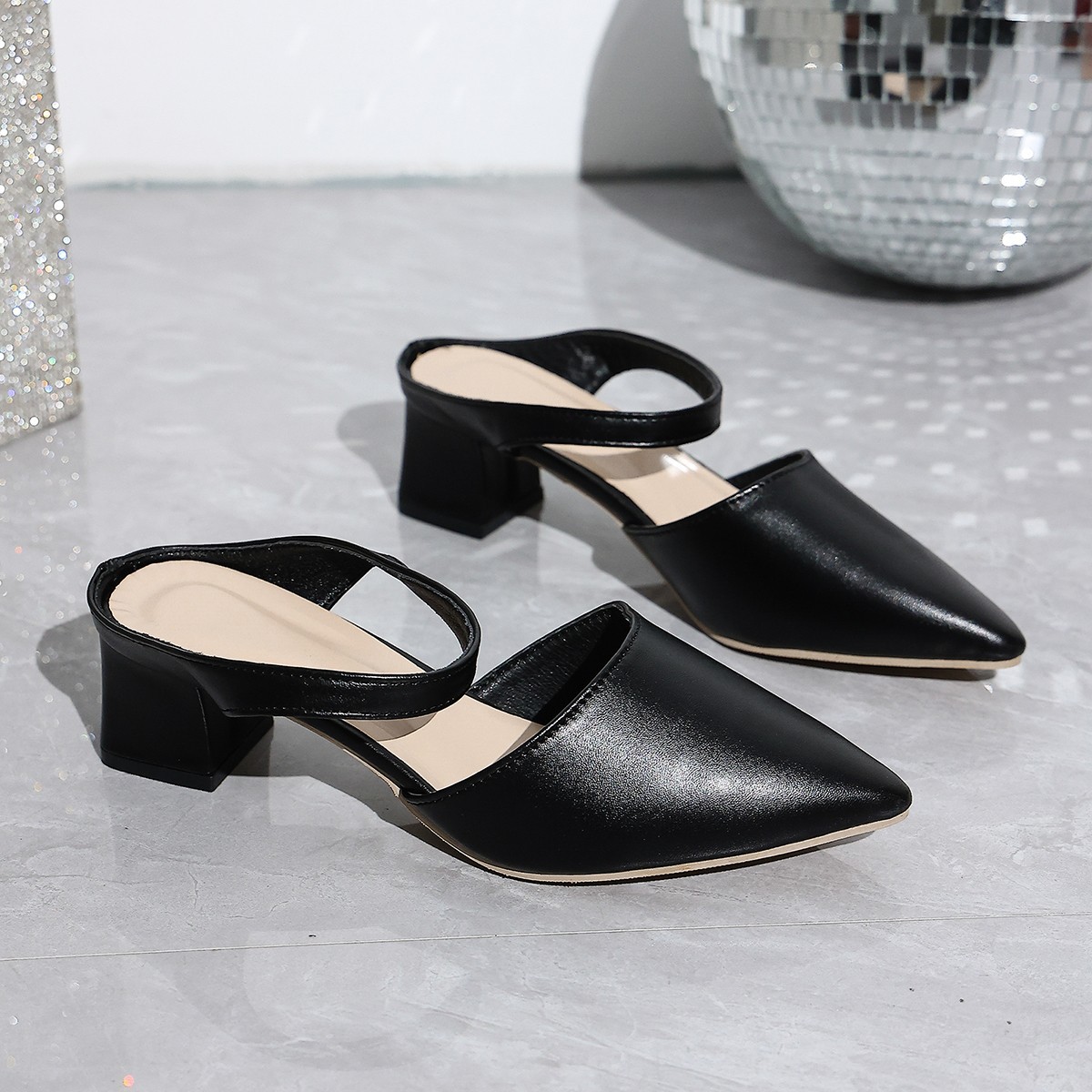 Closed-Toe Pointed-Toe Sandals, picture 4 of 7