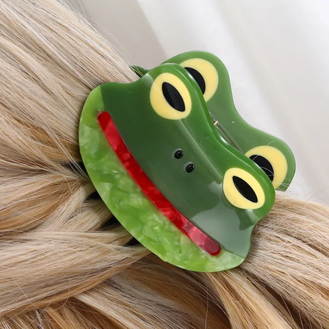 Large Size Funny And Cute Frog With Coiled Hair And Snake Claw Clip H297 - Shop at LoveMi
