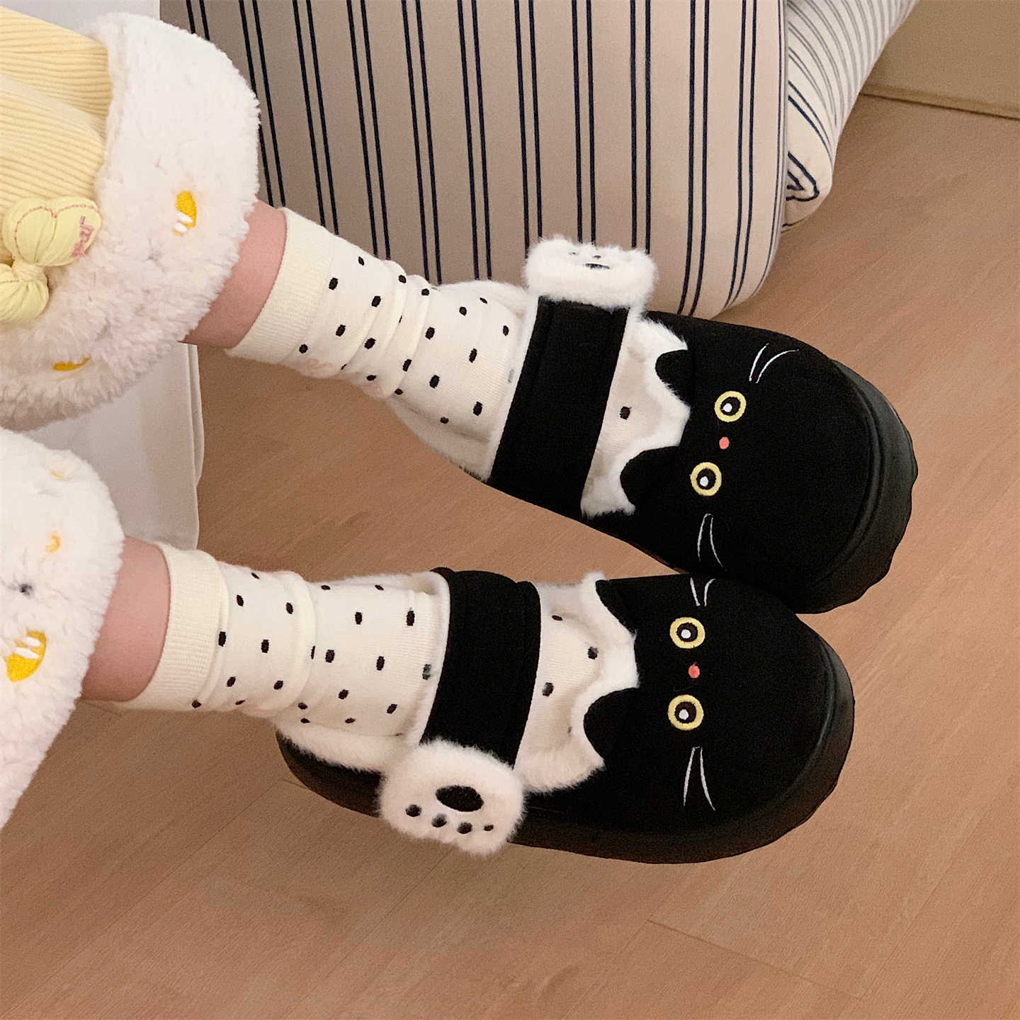 Womens Kitten-heel Thick-soled Warm Velcro Loafers Cotton Shoes