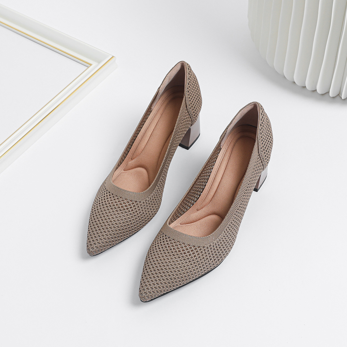 https://cf.cjdropshipping.com/quick/product/430d0a6e-1fa1-4311-ad5c-6c1504547e4d.jpg