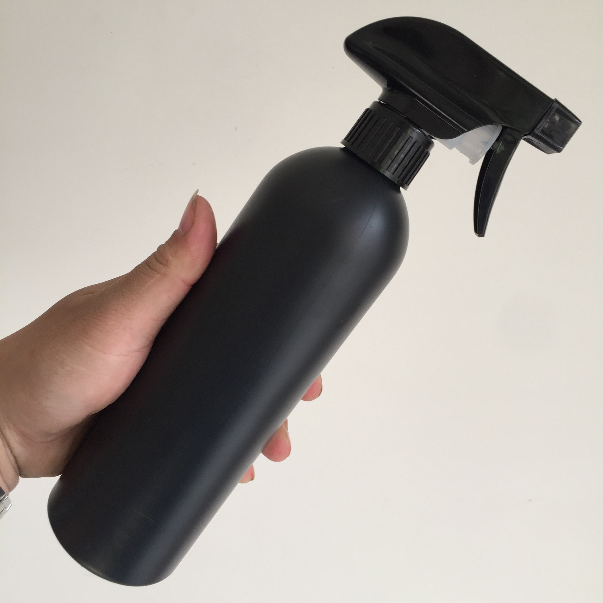 Title 5, Black Fashion Personality Plastic Spray Bottle