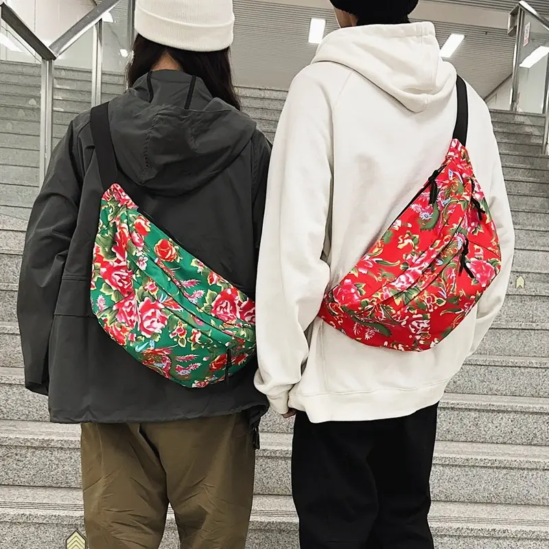 Unique Fashion New Style Artistic Chest Bag