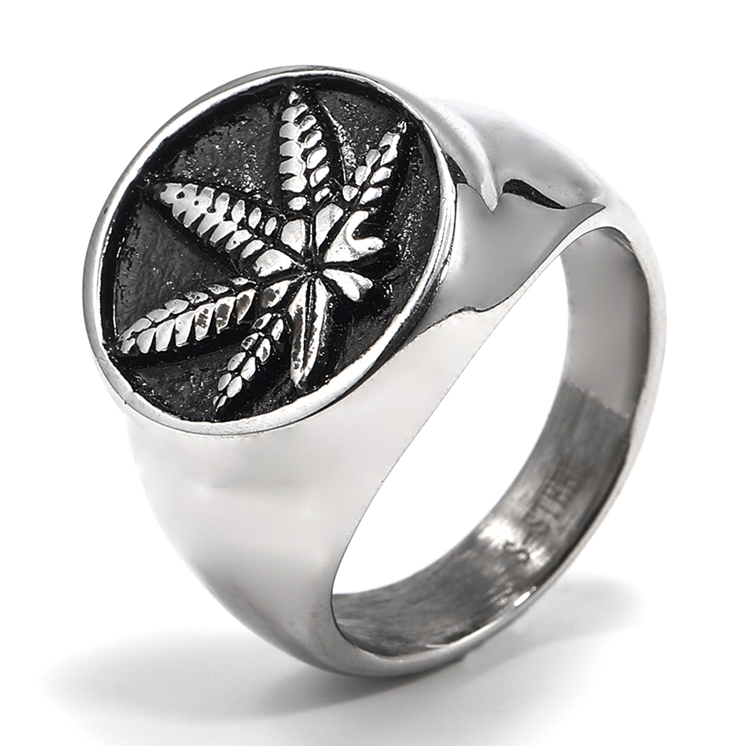 Men's Personalized Fashion Oil Dripping Maple Leaf Titanium Steel Ring