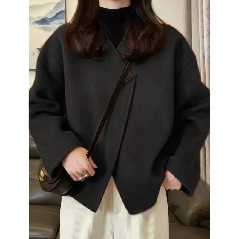 Early Spring All-match Woolen Coat - Black