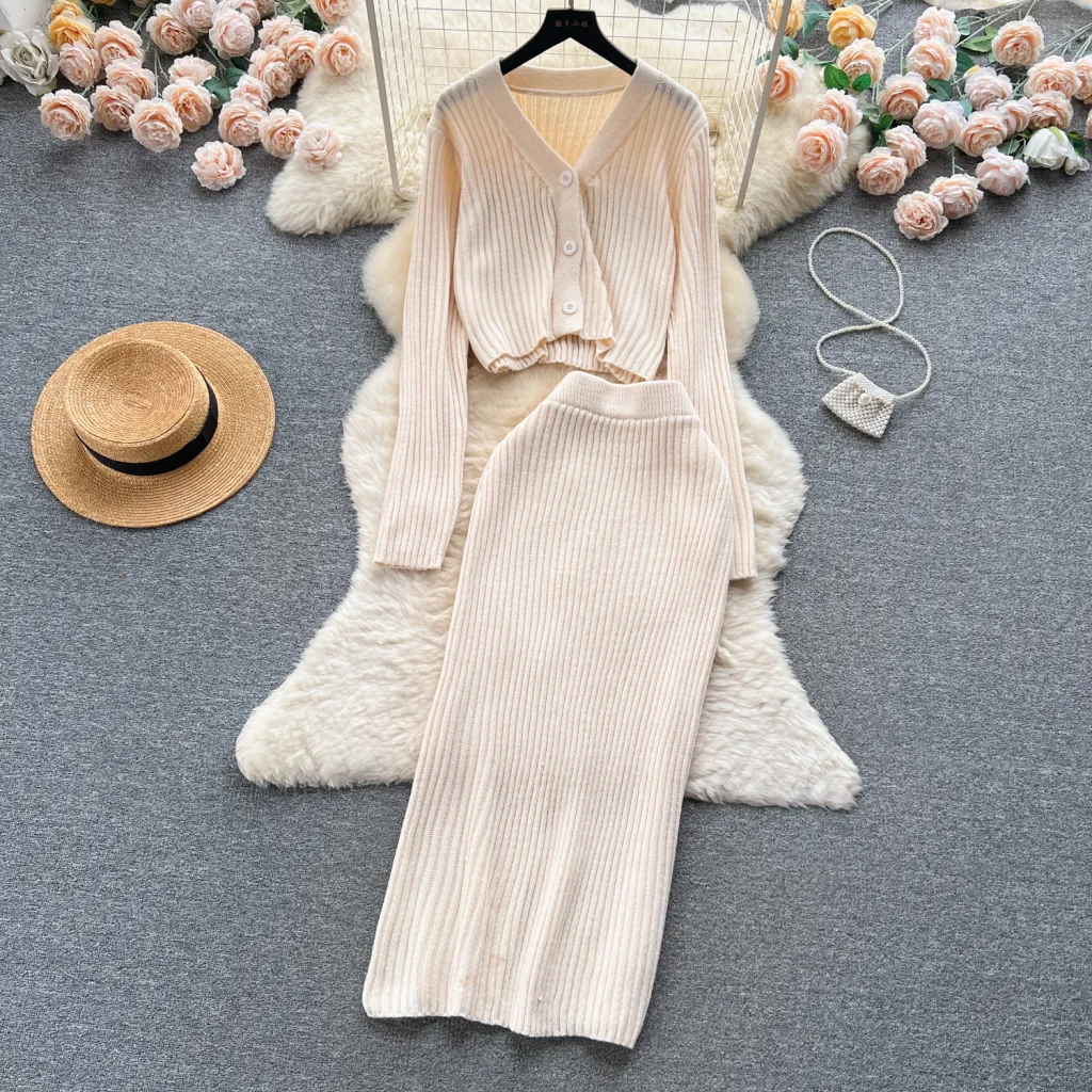 French Style Retro V-neck Long Sleeve Cardigan Top Skinny Sheath Skirt Two-piece Set - Apricot