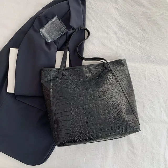 Retro Handheld Underarm Tote Bag Large Capacity Women Black - Shop at LoveMi