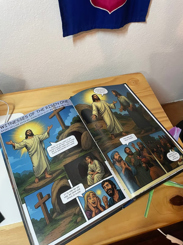 Bíblia infantil ilustrada em banda desenhada