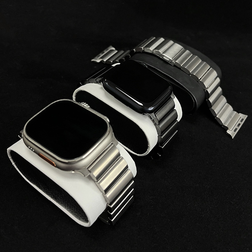 Title 6, Large Particle Titanium Alloy Watch Strap