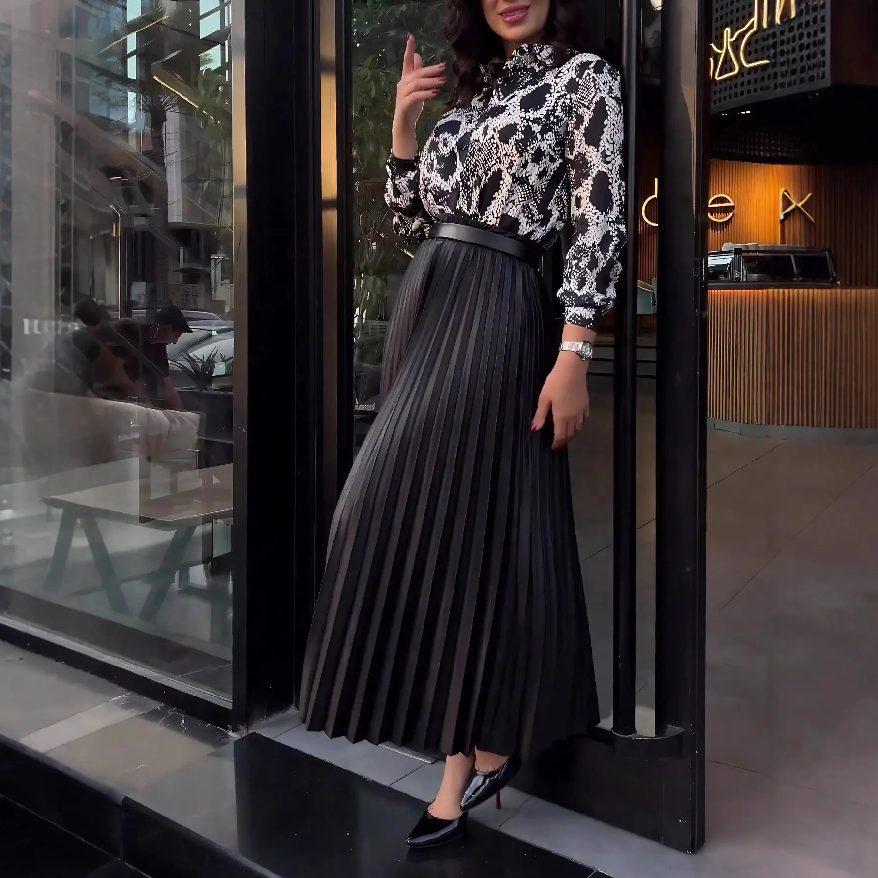 Female Casual Versatile Plus-size A-line Skirt