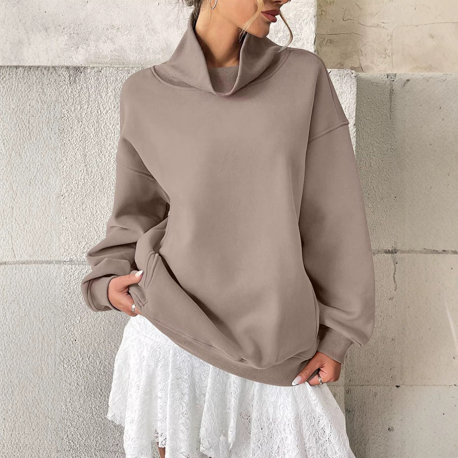 Womens Loose-fit Pullover Turtleneck Long-sleeve Sweatshirt