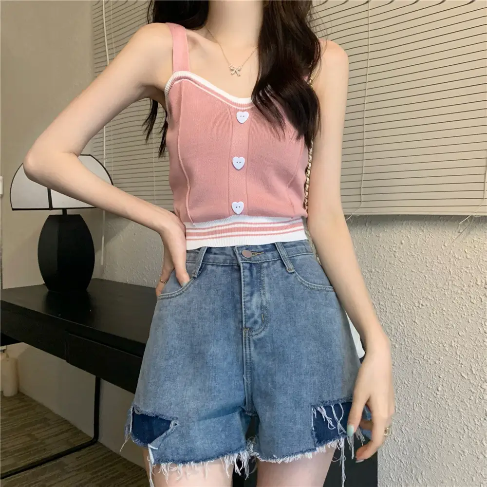 Off-shelf Senior Schoolmate Sweet And Spicy V-neck Knitted Vest Women's Inner Wear Summer Design Sense Niche Short Sling Tops Outerwear