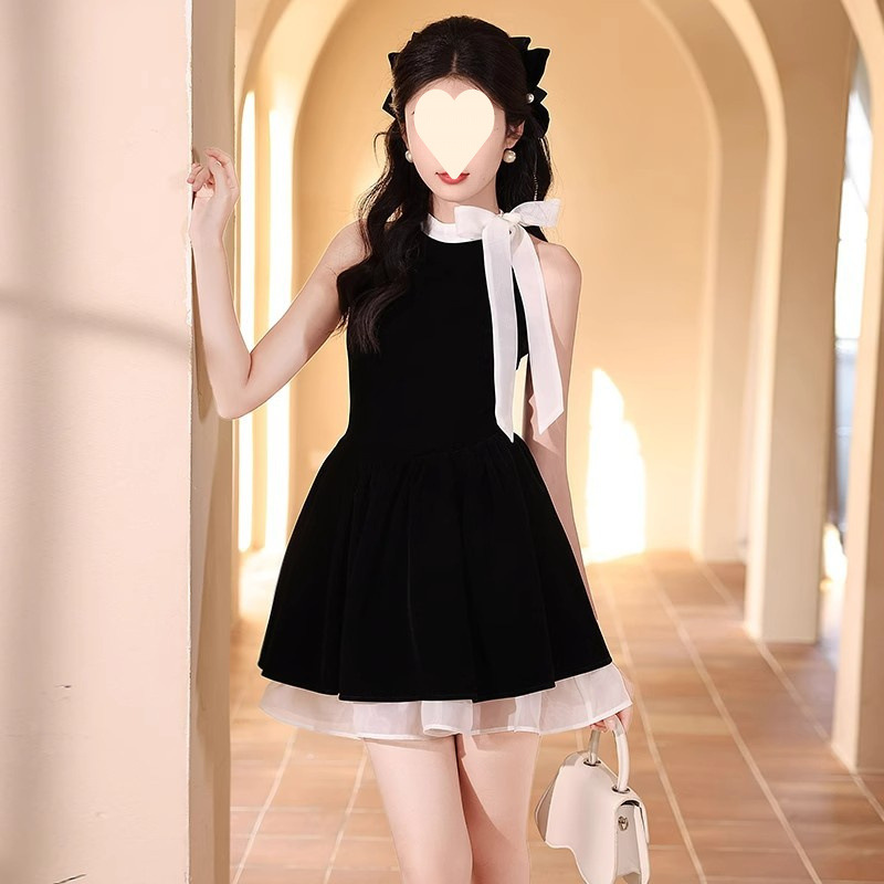 High-end Short Skirt With A Bow-tie Waist For Petite Figures