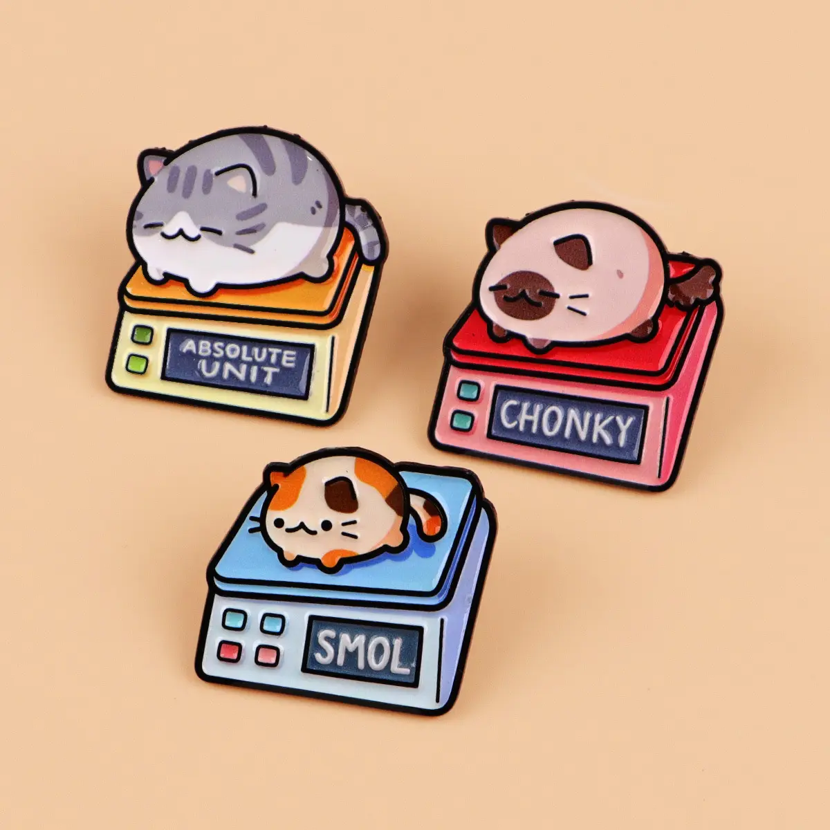 Cute Cartoon Weighing Cat Metal Brooch Minimalist