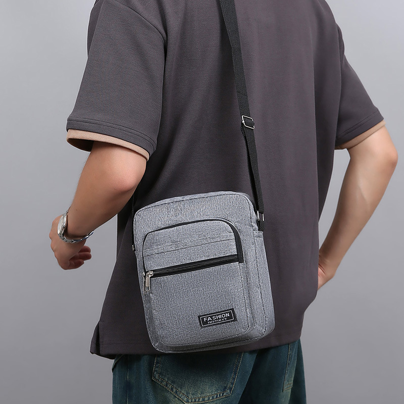 Korean-style Casual Multi-layered Large-capacity Single-shoulder Crossbody Bag For Men