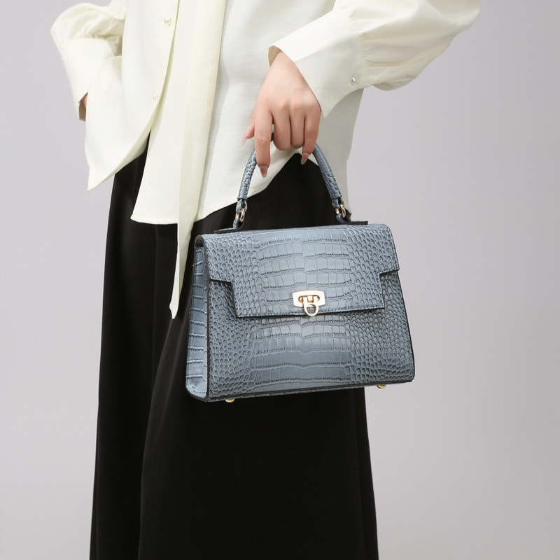 Tote bag en PU motif crocodile — 5 coloris 7
