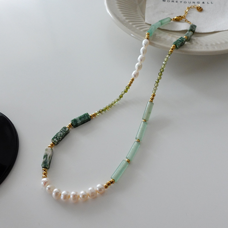 Pearl Turquoise Light Luxury Beaded Natural Stone Necklace