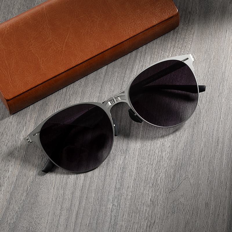 Lightweight Folding Men's Stainless Steel Fashion Vintage Sunglasses