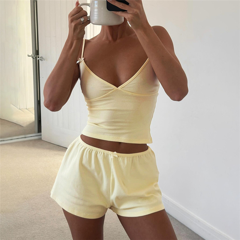 European And American Pure Hot V-neck Slim Vest Casual Loose Shorts Suit Women