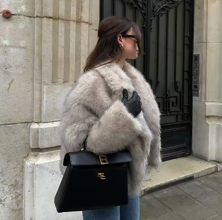 Buy Women's Clothing Online | Buy Trending Dresses for Women