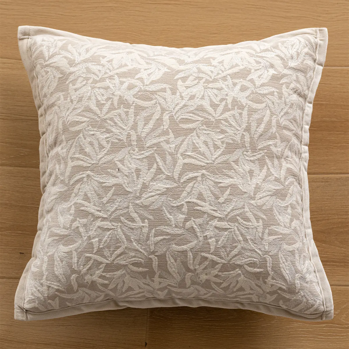 Retro Creamy French-Style Sophisticated Sofa Cushion Cover