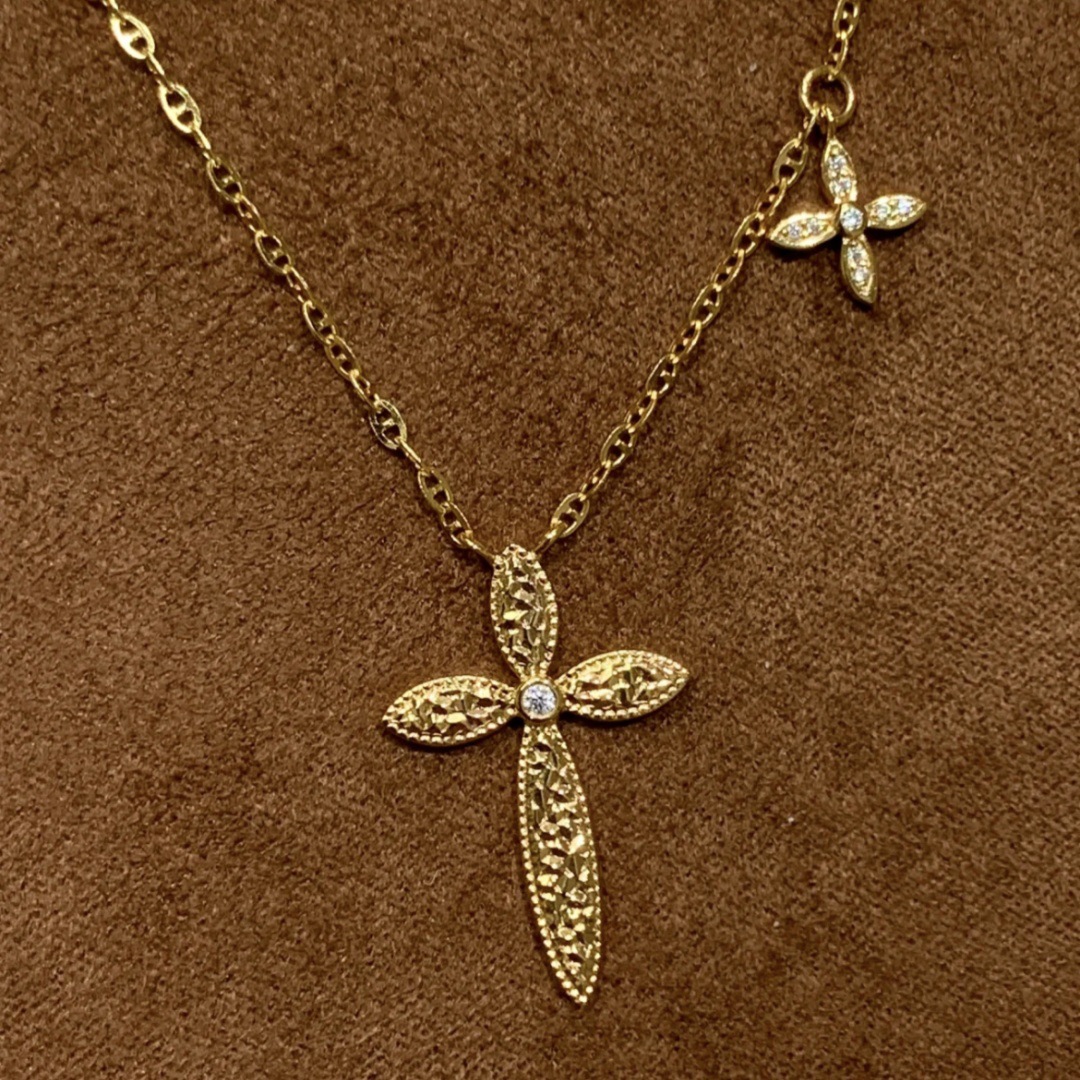 Mush Ice Cross Necklace Church Light Luxury Minority High-grade Female