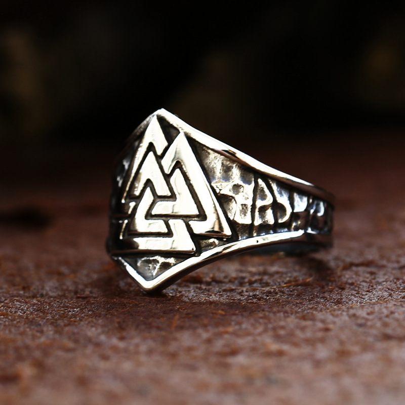 Men's Retro Simple Fashion Titanium Steel Ring