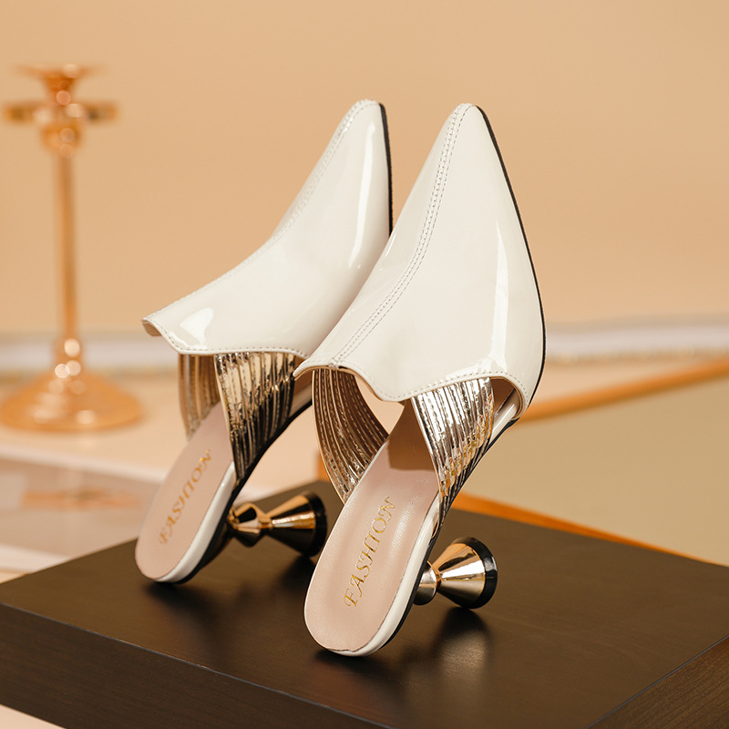 حذاء كعب عصري نسائي بتصميم أنيق ومريح 45660059 C115 490f B837 B630758d617a