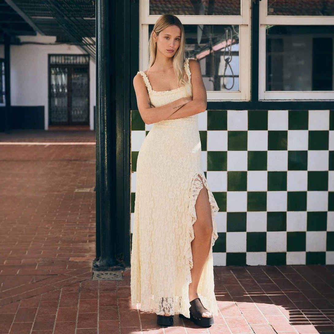 Hollow-out Figure-flattering Backless Fishtail Evening Gown Maxi Dress
