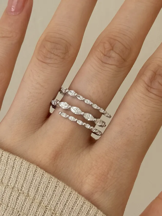 Ring Female Spring