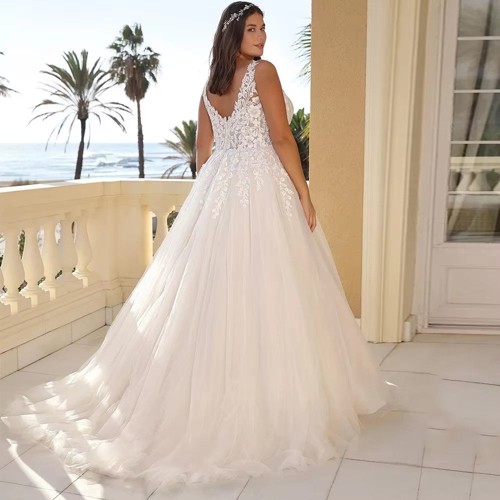 Plus Size Floral Lace V-Neck Puffy Wedding Gown