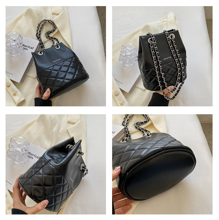 Korean Style Simple Women's Fashion Diamond Texture One-shoulder Bucket Crossbody Bag