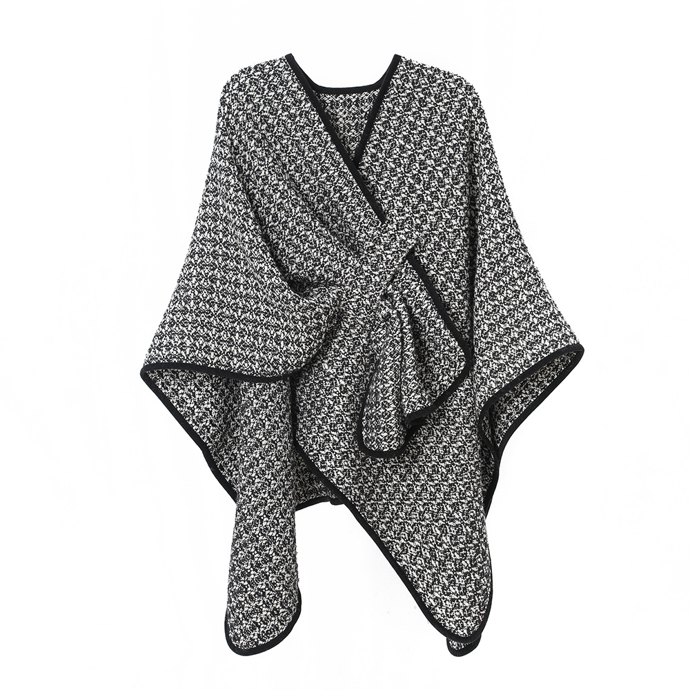 Women’s Polange Wool Buckle Shawl