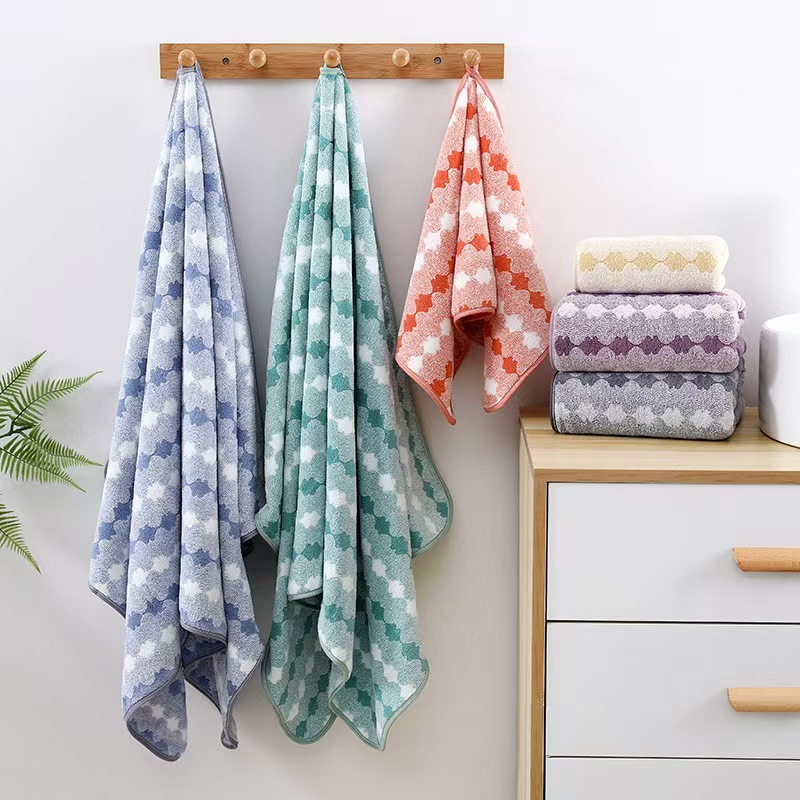 Wide Stripe Dark Stripe Coral Velvet Printing Towels Suit 3