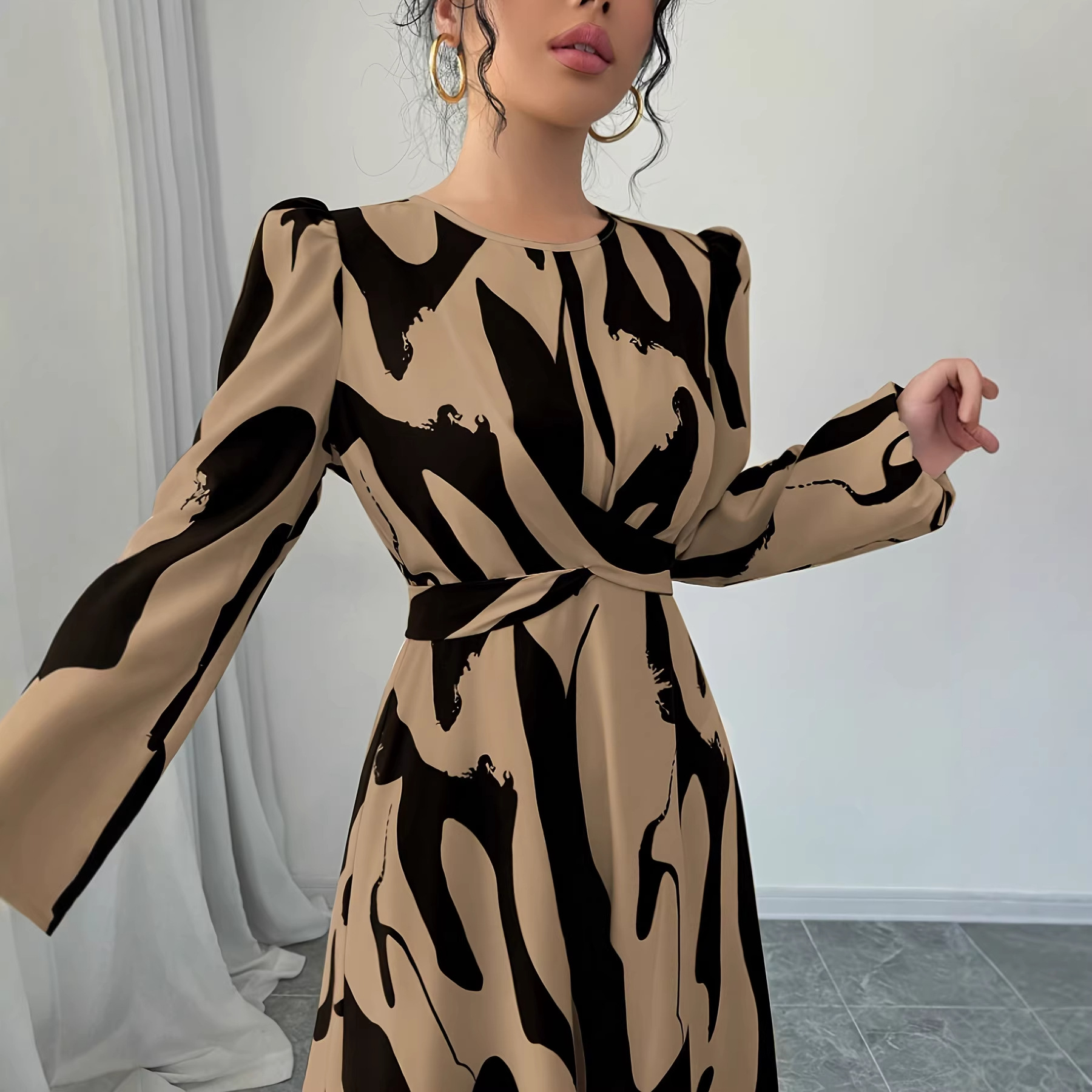 Womens Asymmetrical Printed Tie Bow-Detailed Elastic-Cuff Casual Resort Maxi Dress For Women