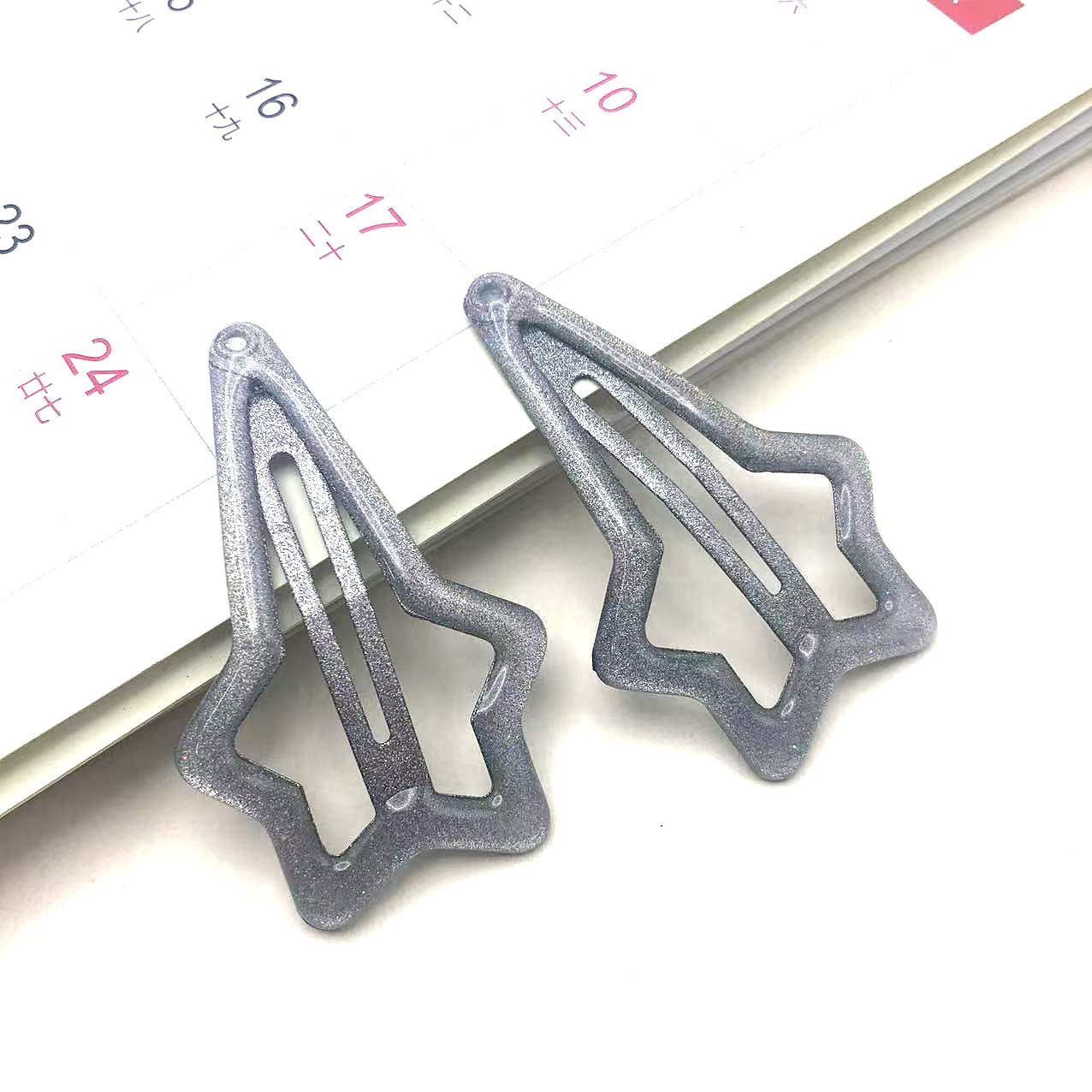 Five-pointed Star Hair Clip In Solid Color With Oil-drip Design