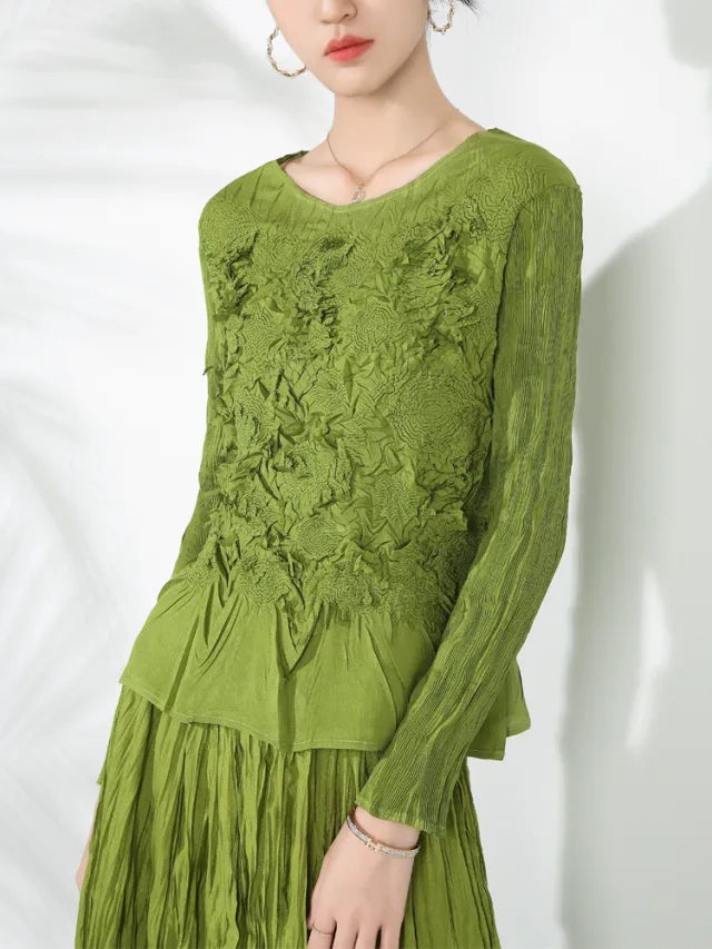 Solid Color Embroidered Long sleeved Top Handmade Pleated Two piece Overskirt Suit Green Coat - Shop at LoveMi