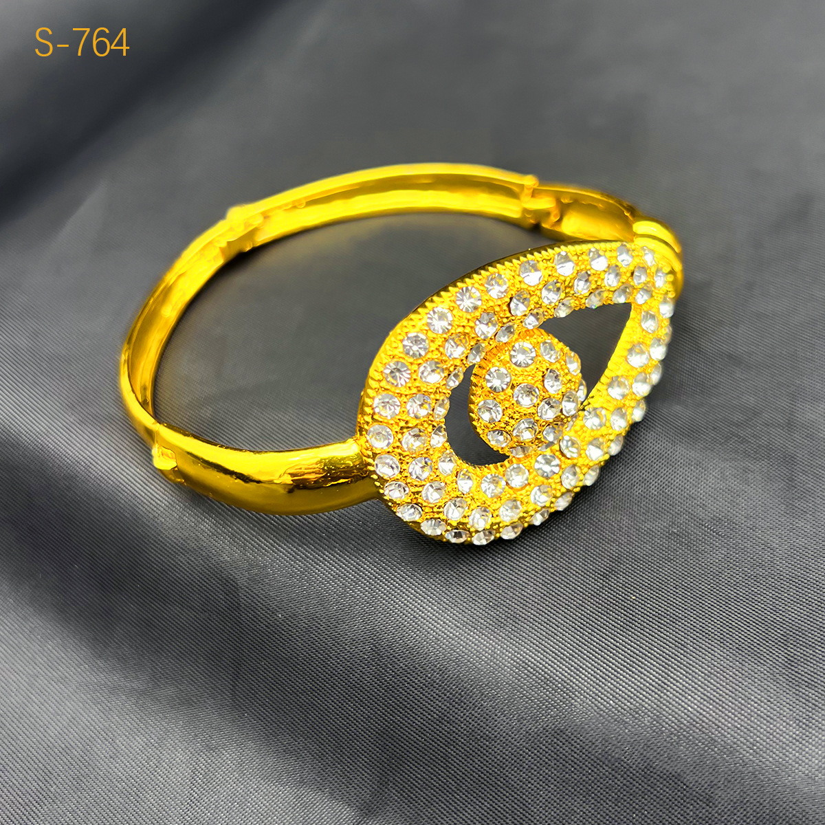 Buy Women's Clothing Online | Buy Trending Dresses for Women