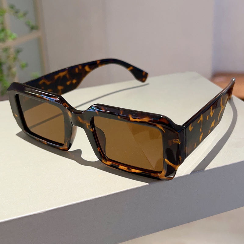 Stylish Retro Minimalism UV Protection Sunglasses - Image 7
