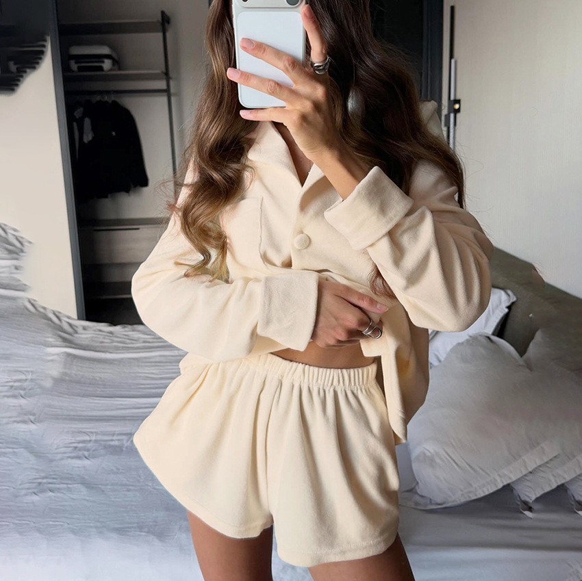Autumn And Winter Sleepwear Women's Long Sleeved Shorts Set