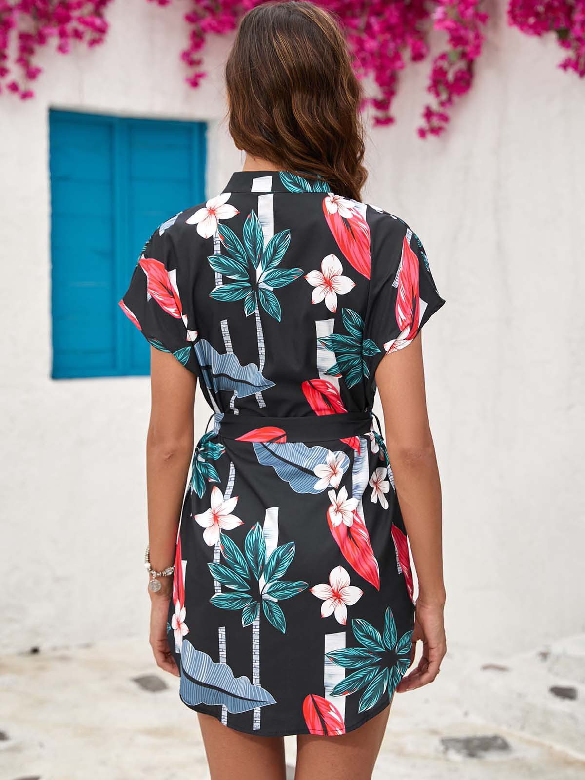 Hot-selling Dress Leaves Printed Waist-controlled Short Skirt