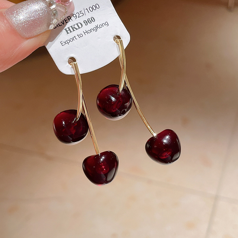 Silver Needle Vintage Cherry Resin Stud Earrings Niche Temperament Design Sense