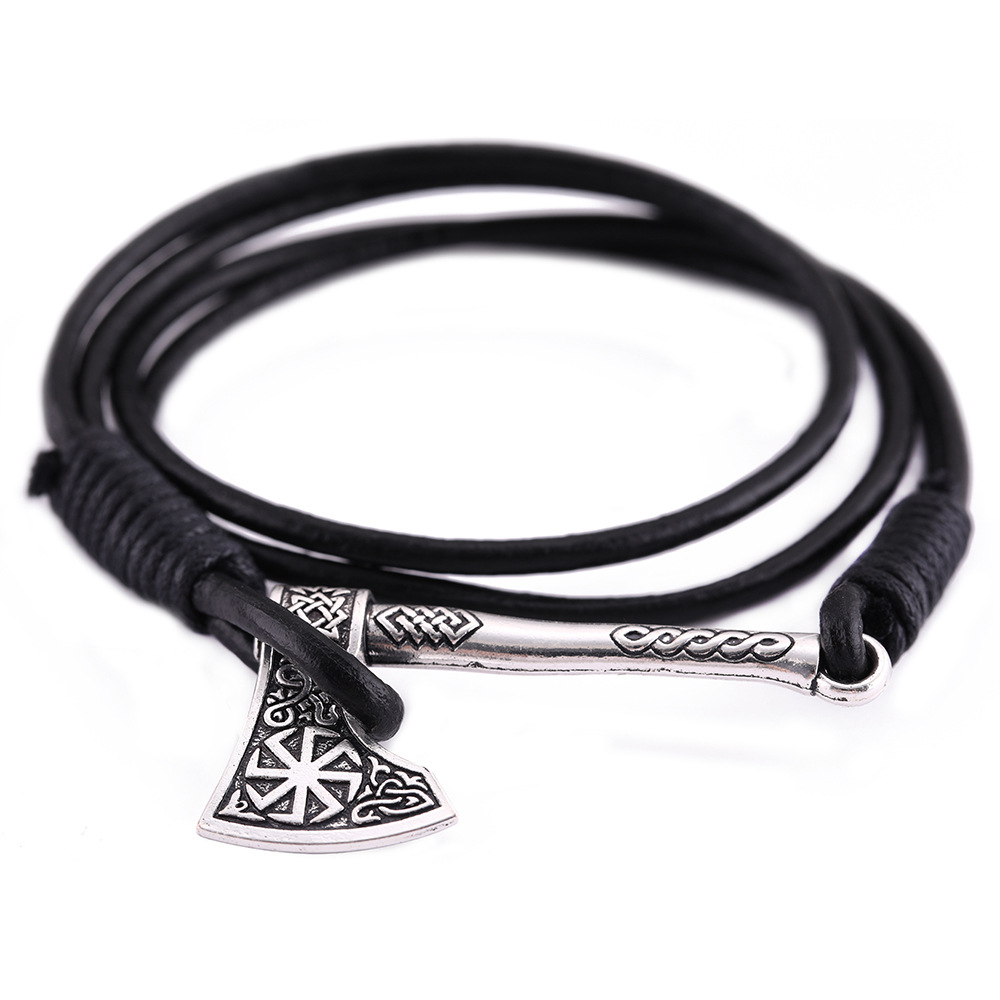 Snowflake Hammer Alloy Pendant Braided Bracelet