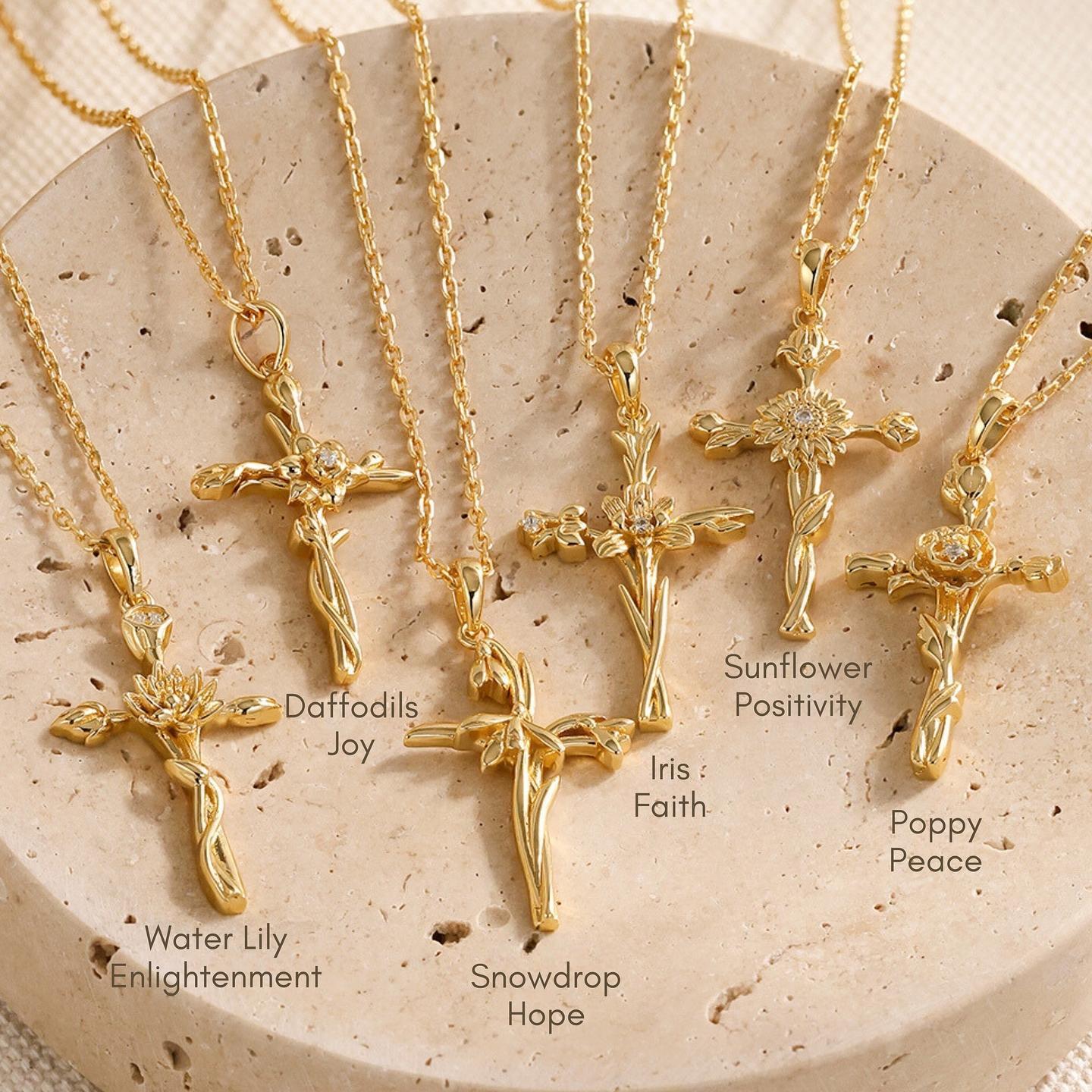 Retro Classic December Titanium Steel Flower Necklace For Women